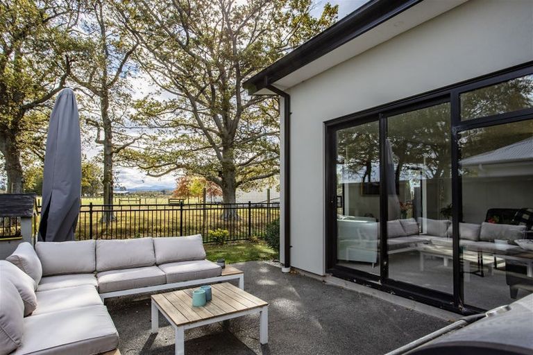 Photo of property in 7 Crossley Avenue, Woodend, 7610