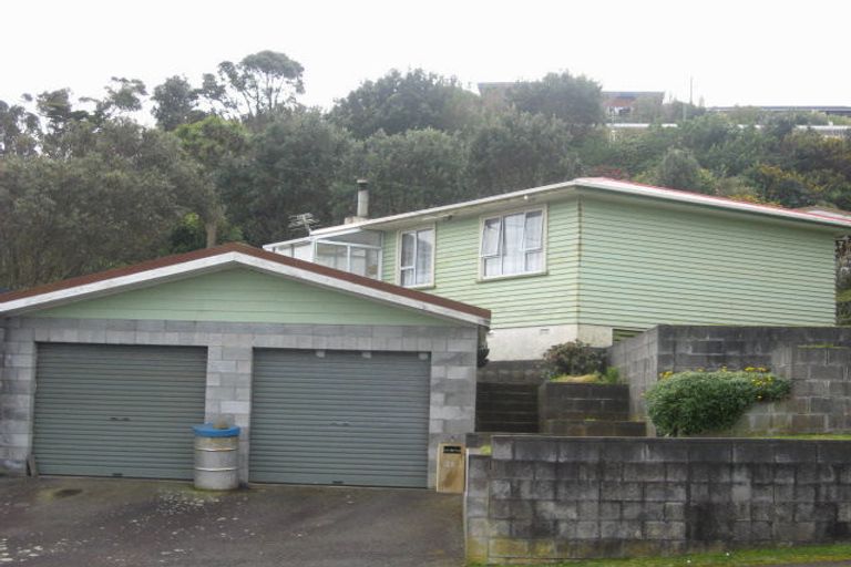 Photo of property in 31 Simons Street, Moturoa, New Plymouth, 4310