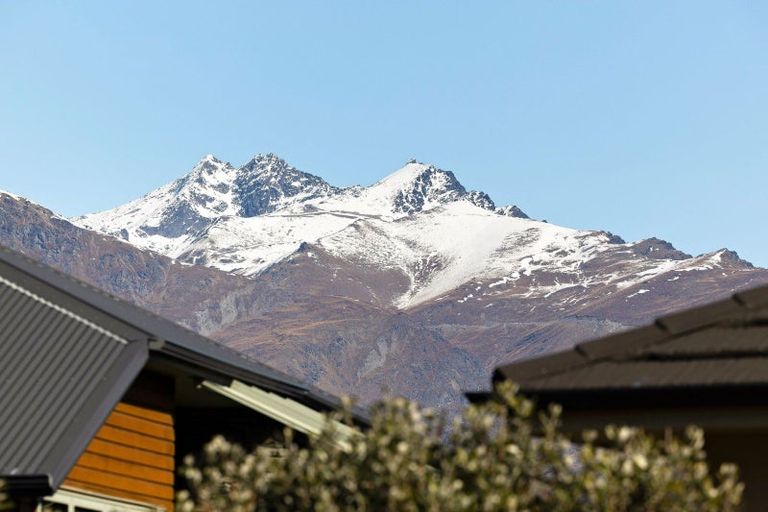 Photo of property in 84 Cotter Avenue, Arrowtown, 9302