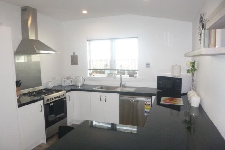 Photo of property in 9 Queen Street, Petone, Lower Hutt, 5012