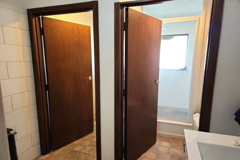 Photo of property in 90b Marine Parade, Mount Maunganui, 3116