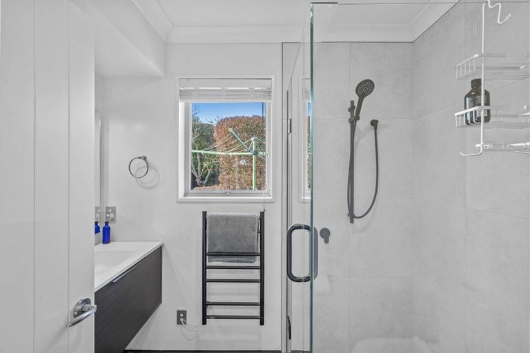 Photo of property in 28 Linkwater Way, Parklands, Christchurch, 8083