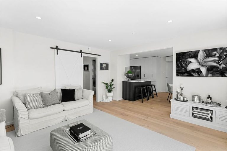 Photo of property in 31a Darvel Street, Riccarton, Christchurch, 8011