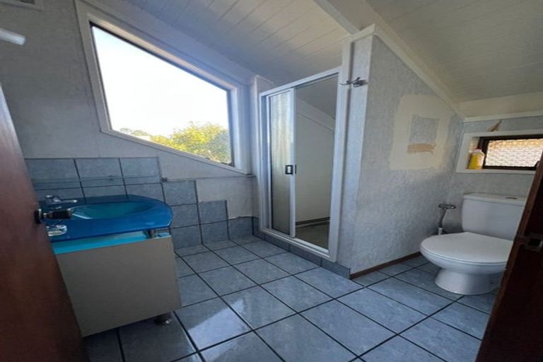 Photo of property in 313 Don Buck Road, Massey, Auckland, 0614