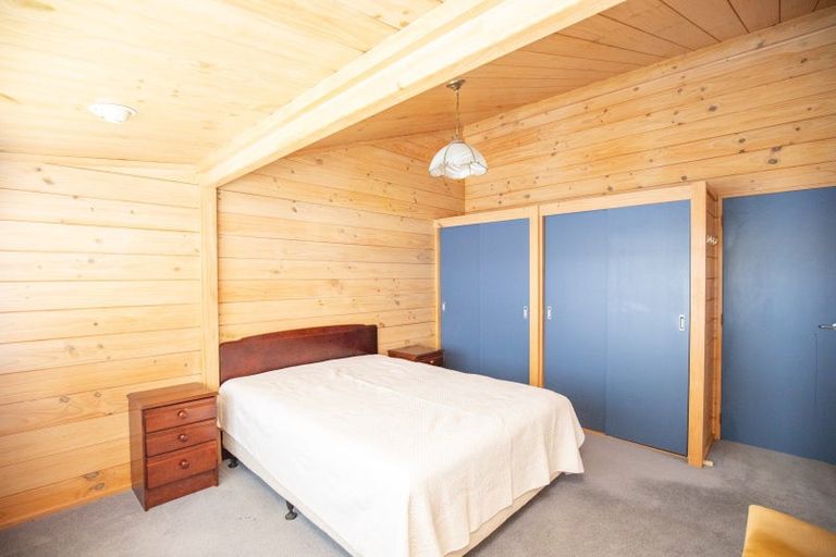 Photo of property in 12 Walton Place, Ngatea, 3503