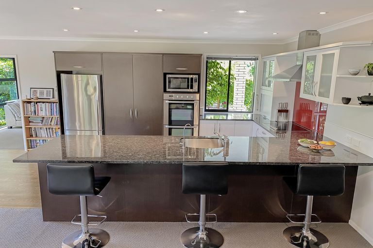 Photo of property in 71 Riddell Road, Kerikeri, 0230