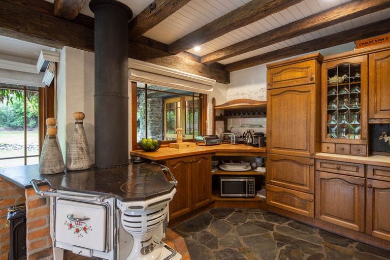 Photo of property in 11 Arrowtown-lake Hayes Road, Lake Hayes, Queenstown, 9371