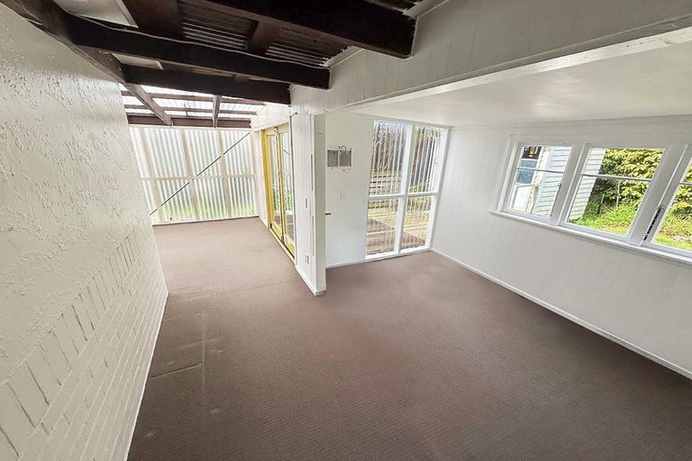 Photo of property in 12 Bush Grove, Trentham, Upper Hutt, 5018