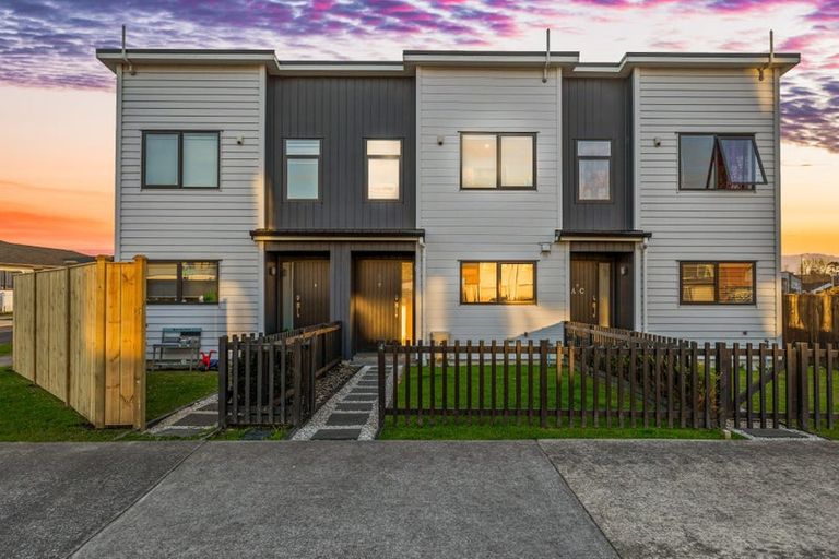 Photo of property in 4 Lumbarda Drive, Kumeu, 0810