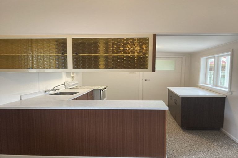 Photo of property in 73 Park Road, Miramar, Wellington, 6022