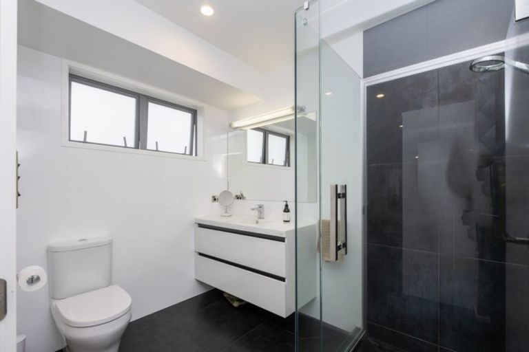 Photo of property in 8 Cordelia Street, Stratford, 4332