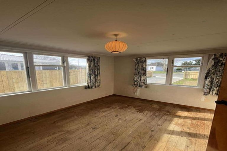 Photo of property in 21 Hartgill Crescent, Dannevirke, 4930