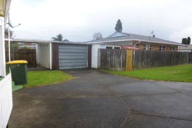 Photo of property in 1/15 Elizabeth Street, Papakura, 2110