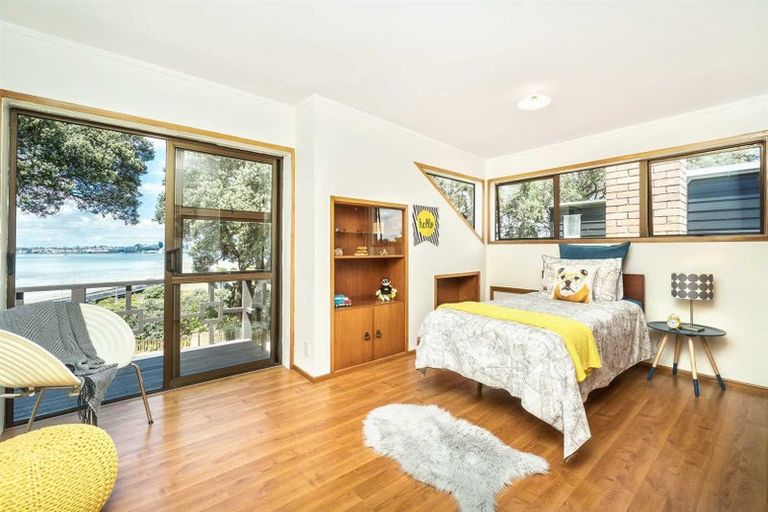 Photo of property in 57 Sylvan Avenue, Northcote, Auckland, 0627