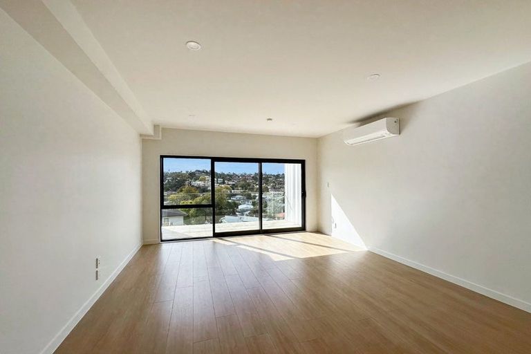 Photo of property in 6/28 Ludlow Terrace, Totara Vale, Auckland, 0627