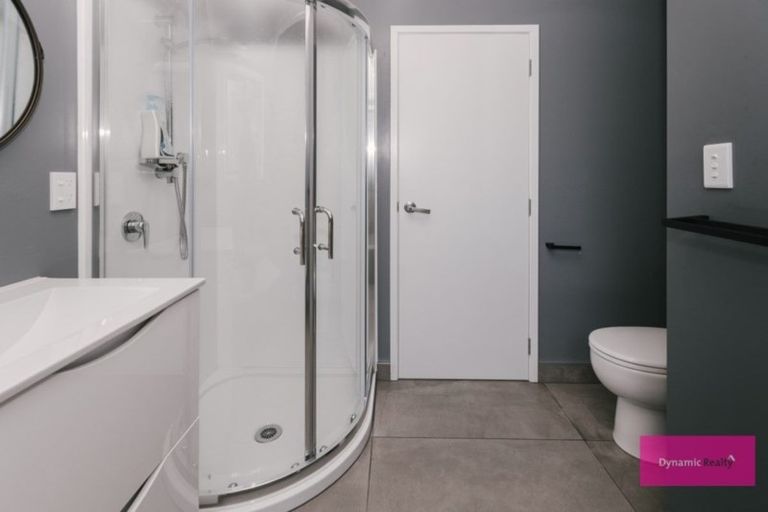 Photo of property in 8 Butler Place, Fitzherbert, Palmerston North, 4410