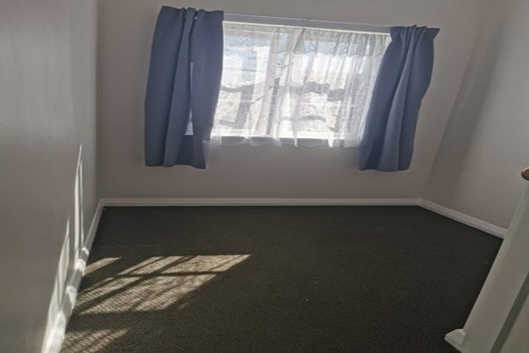 Photo of property in 28 Jutland Street, Waterloo, Lower Hutt, 5011