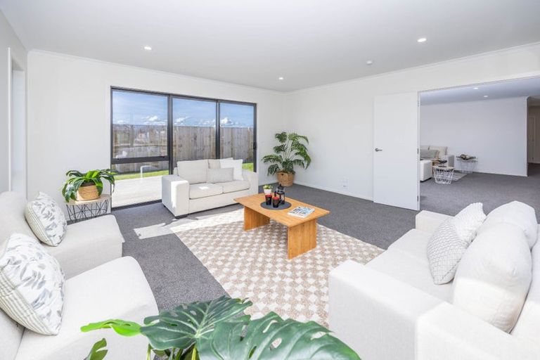 Photo of property in 6 Pukaki Place, Baverstock, 3200