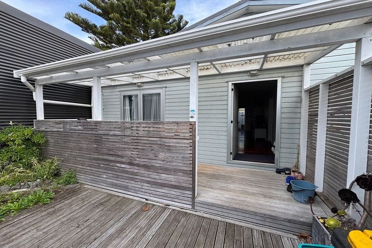 Photo of property in 41 Brougham Street, Mount Victoria, Wellington, 6011