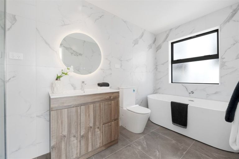 Photo of property in 8 Tiro Street, Flat Bush, Auckland, 2019