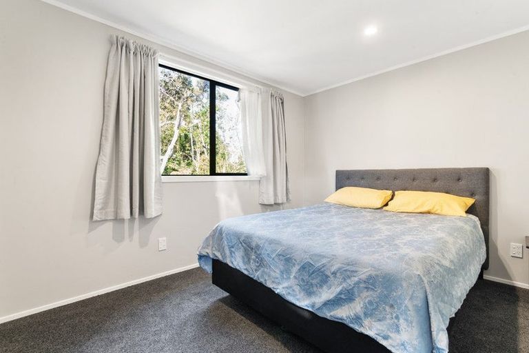 Photo of property in 74 Bays Road, Orere Point, Papakura, 2585