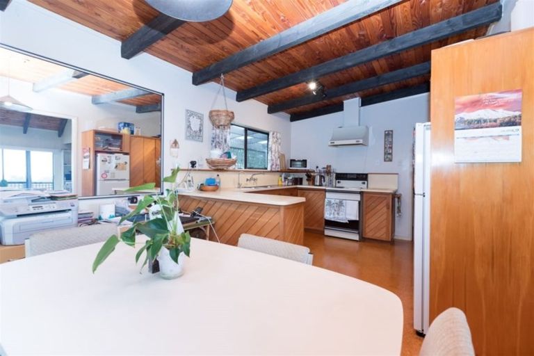 Photo of property in 80a Greenslade Road, Raglan, 3295