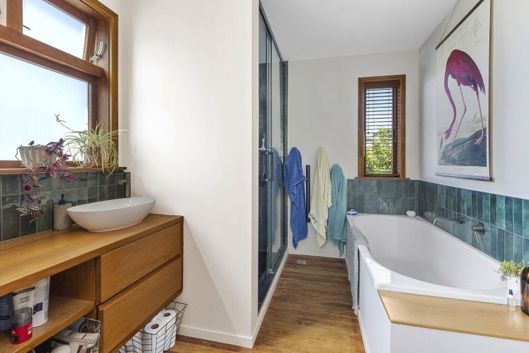 Photo of property in 14 Ribble Street, Island Bay, Wellington, 6023