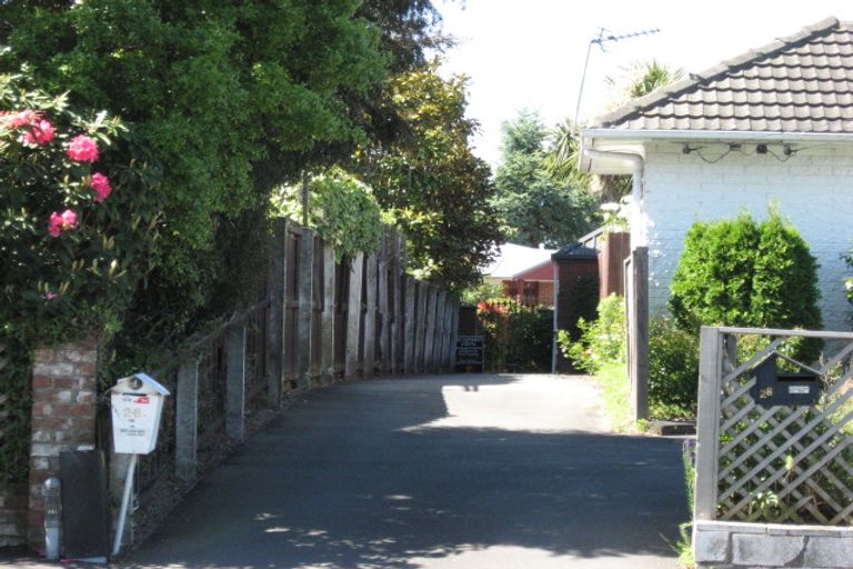 Photo of property in 2/28a Staveley Street, Avonhead, Christchurch, 8042