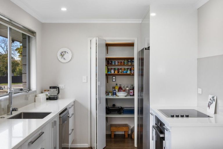 Photo of property in 37 Murphys Road, Springlands, Blenheim, 7201