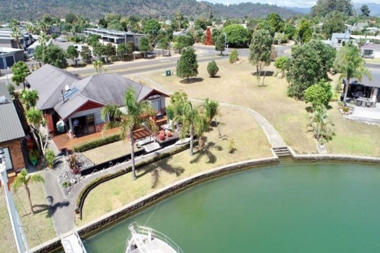 Photo of property in 3 Arawa Lane, Whitianga, 3510