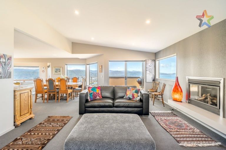 Photo of property in 93 Cypress Drive, Maungaraki, Lower Hutt, 5010