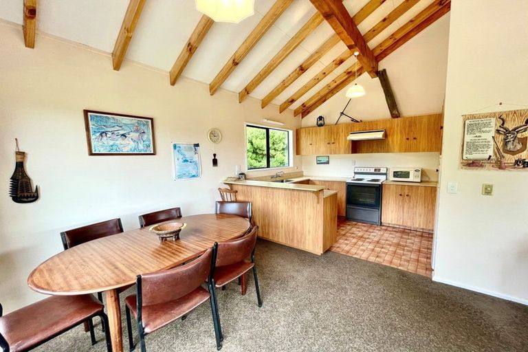 Photo of property in 13 Pioneer Drive, Lake Tekapo, 7999