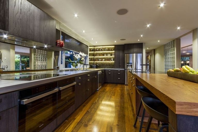 Photo of property in 1/50 Whitby Crescent, Mairangi Bay, Auckland, 0630