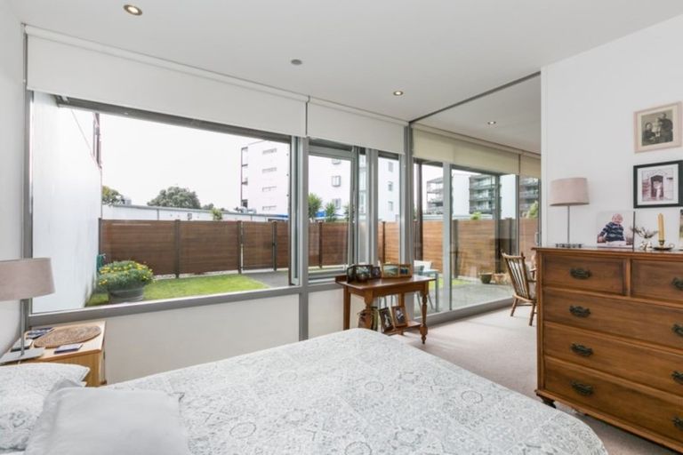 Photo of property in 102b/14 West Quay, Ahuriri, Napier, 4110