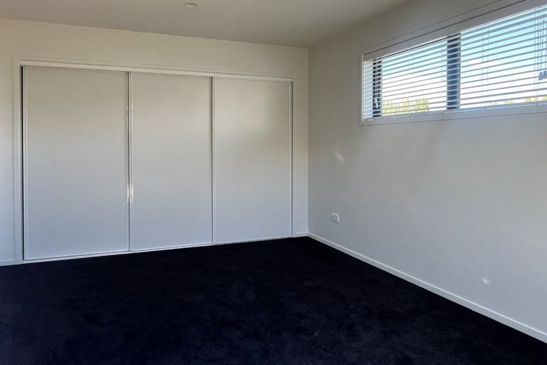 Photo of property in 16 Oakmill Drive, Casebrook, Christchurch, 8051