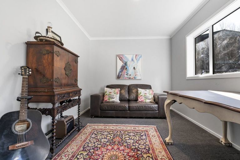 Photo of property in 33a Totara View Road, Wakefield, 7095