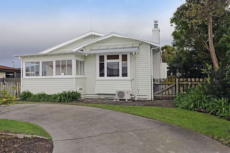 Photo of property in 214 Lovedale Road, Saint Leonards, Hastings, 4120