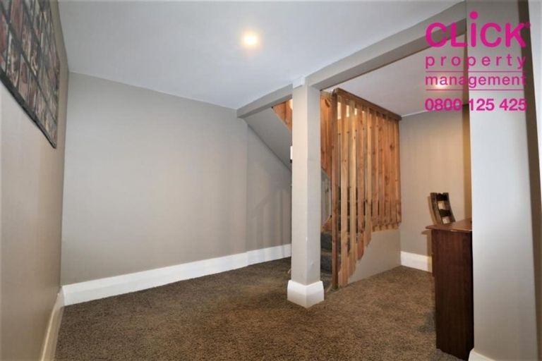 Photo of property in 2a Church Hill Road, Green Island, Dunedin, 9018