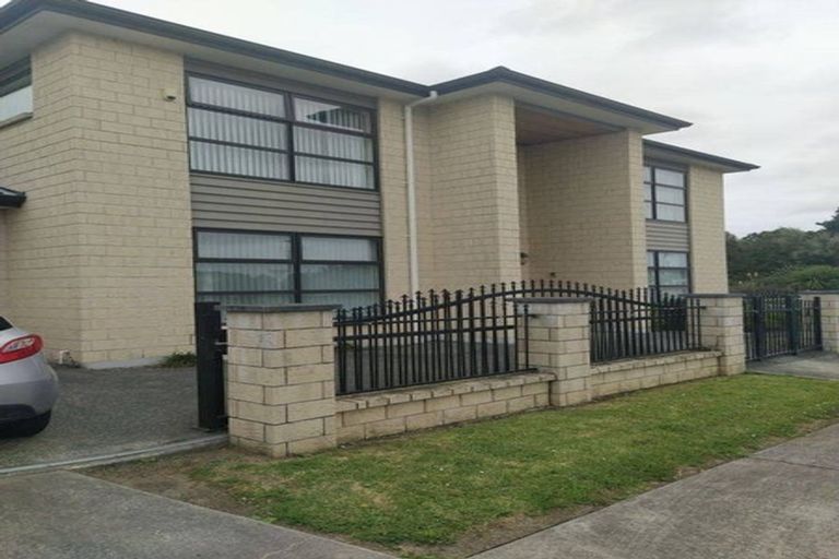 Photo of property in 38 Drumbuoy Drive, Flat Bush, Auckland, 2019