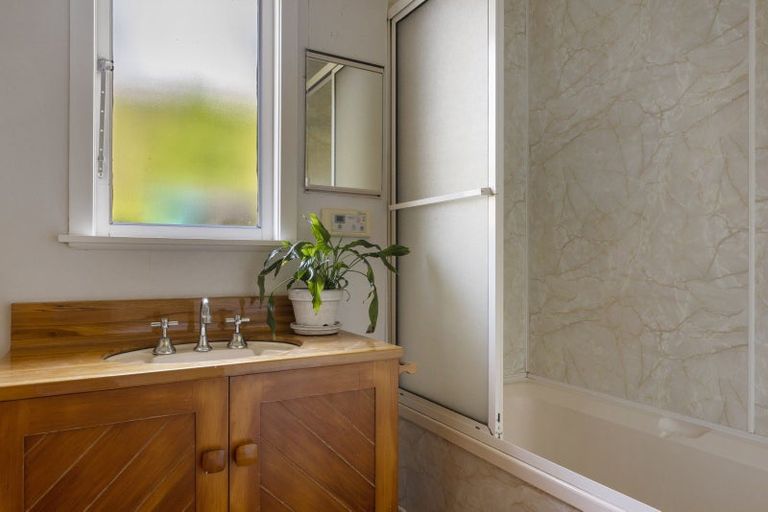 Photo of property in 22 District Road, Roseneath, Port Chalmers, 9023