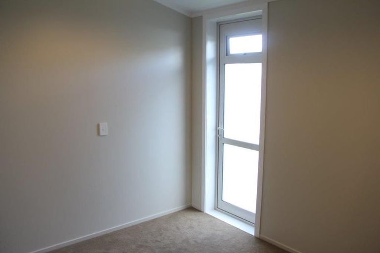 Photo of property in 116b Wellington Street, Pukekohe, 2120