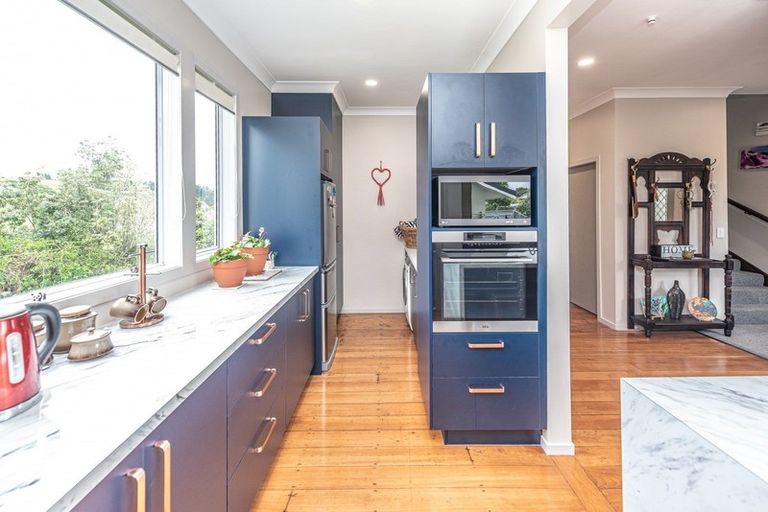 Photo of property in 70 Hipango Terrace, Durie Hill, Whanganui, 4500