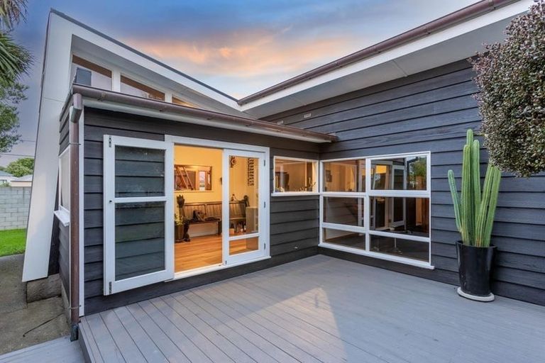 Photo of property in 36 Kellys Road, Mairehau, Christchurch, 8052