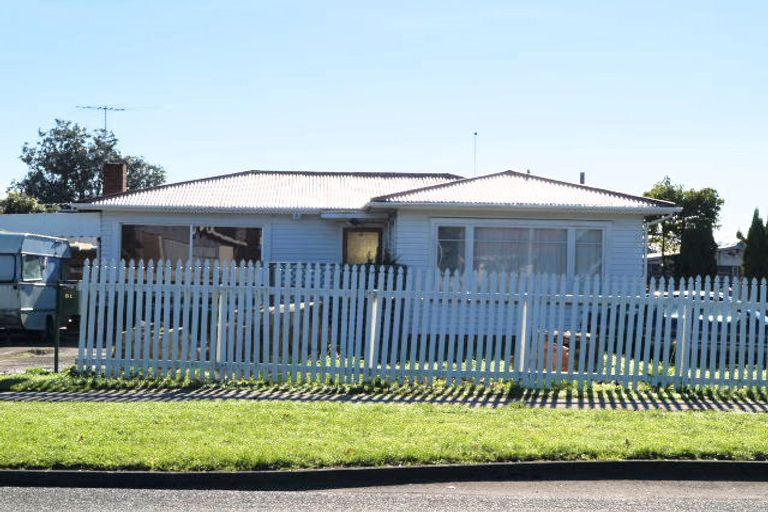 Photo of property in 51 Buckland Road, Mangere East, Auckland, 2024