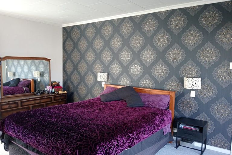 Photo of property in 9 Birch Street, Tuatapere, 9620