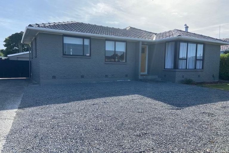 Photo of property in 12 Redgrave Street, Hoon Hay, Christchurch, 8025