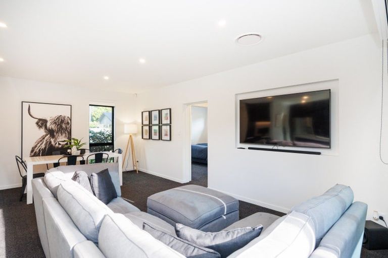 Photo of property in 58 Kanuka Drive, Hokowhitu, Palmerston North, 4410
