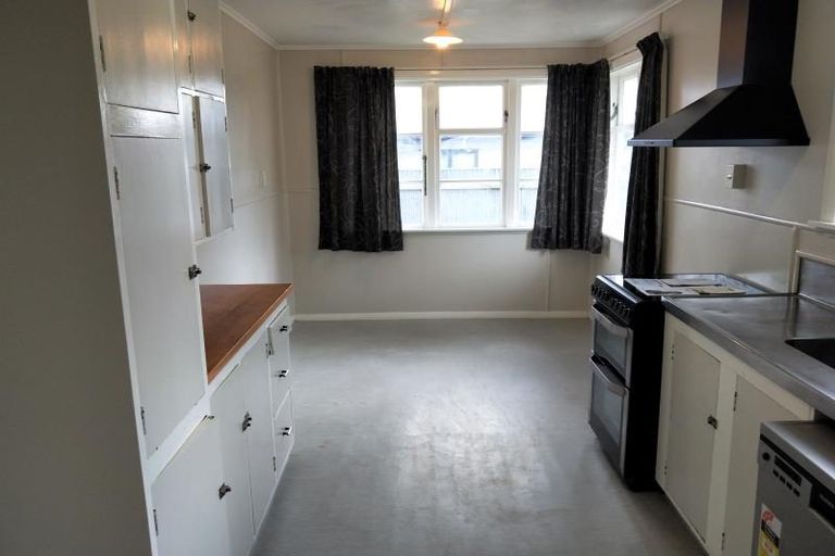 Photo of property in 3 Upham Terrace, Roslyn, Palmerston North, 4414