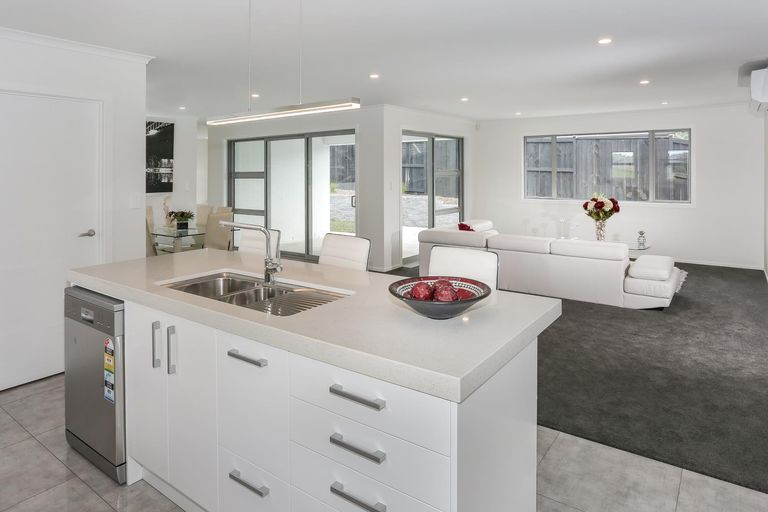 Photo of property in 14b Helenvale Crescent, Pokeno, 2402