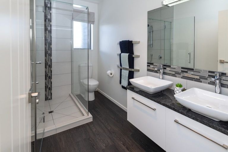 Photo of property in 73 Liberty Crescent, Beachlands, Auckland, 2018